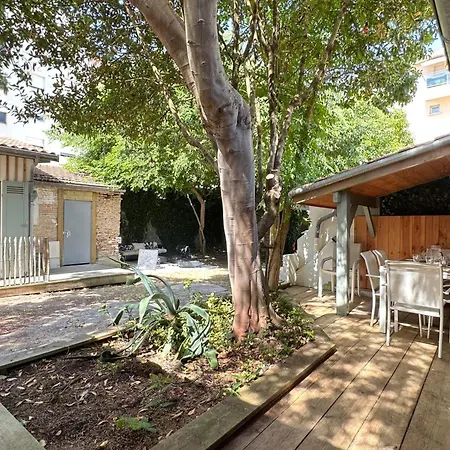 House For 8 With Garden & Terrace In * Arcachon